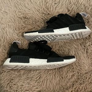 Adidas NMD_R1 women’s shoes